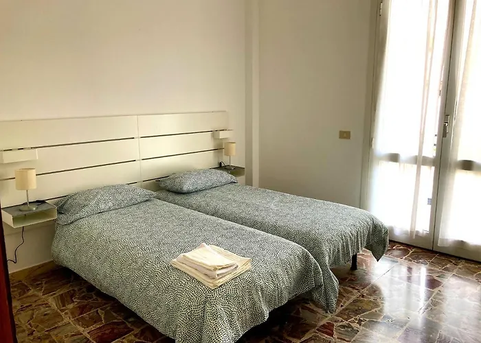 Happy House Diano Marina